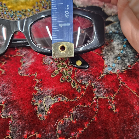 Chanel Sunglasses - Picture 6 of 10